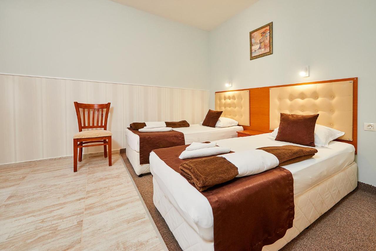 Peneka Hotel Ahyolu Dış mekan fotoğraf